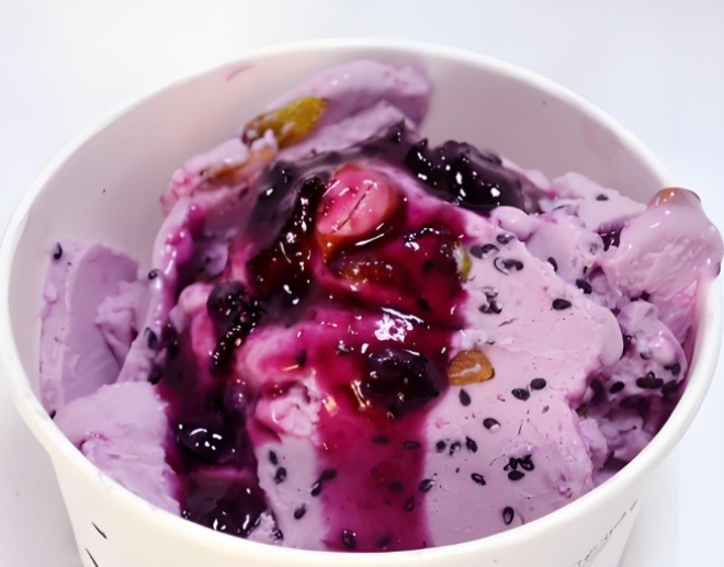 Fried yogurt