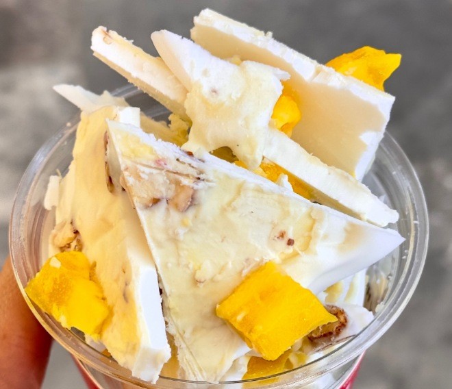Fried yogurt