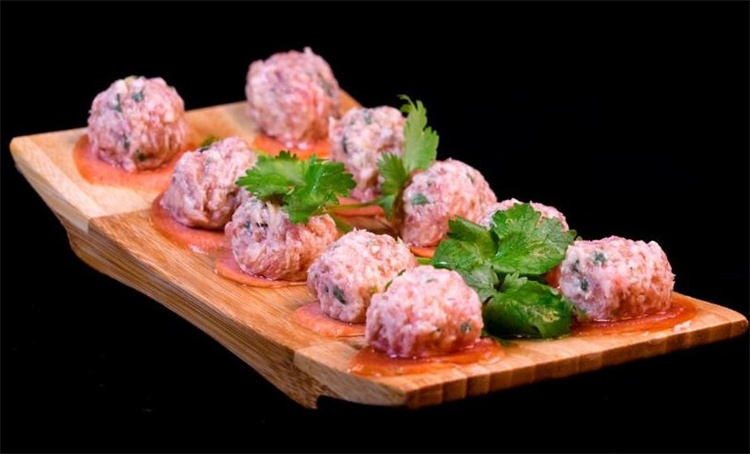 Franchising Quan's Hotpot: What's their signature broth and how are its growth prospects?