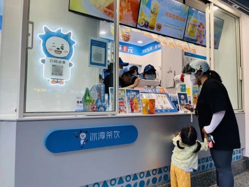 A tea brand even cheaper than Mixue (from ¥3/cup) has opened 1,000+ stores?